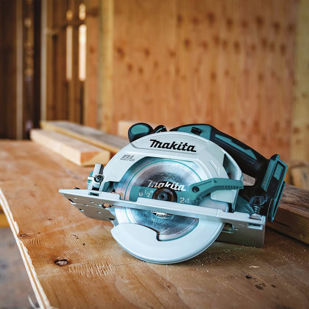Makita XSH03Z 18V LXT Lithium-Ion Brushless Cordless 6-1/2" Circular Saw