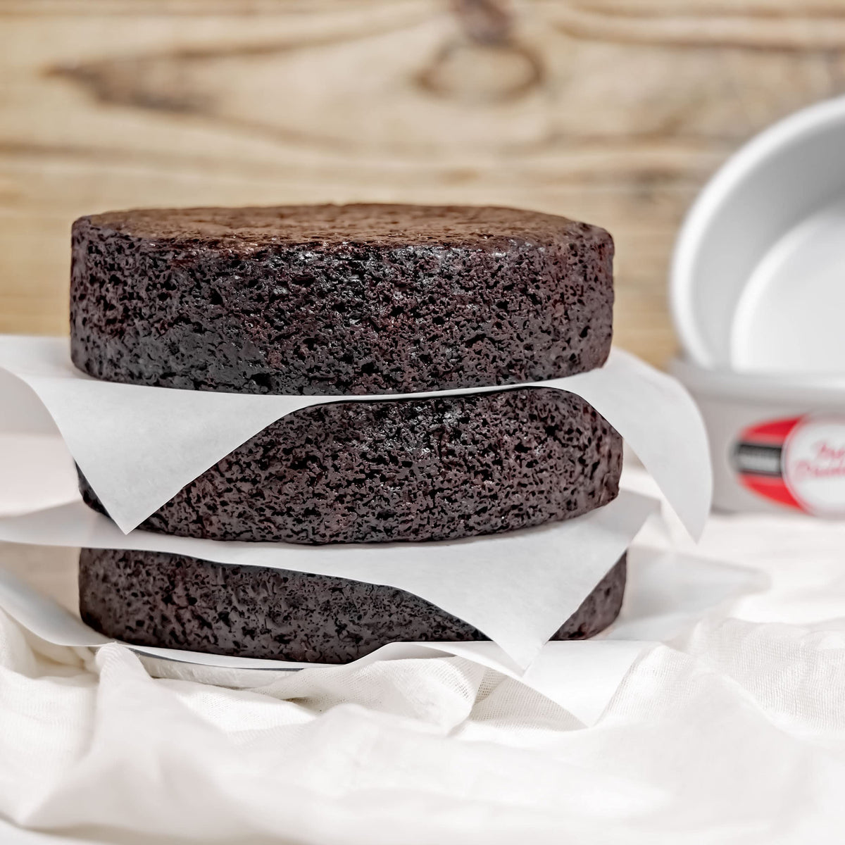 Fat Daddio's Anodized Aluminum Round Cake Pans