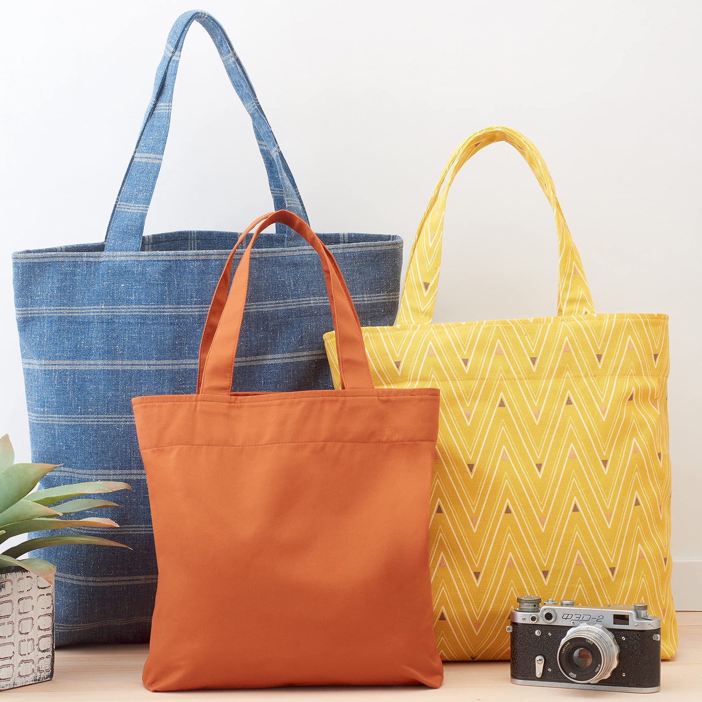 Simplicity Unlined Tote Bag Packet, Code 9308 Sewing Pattern, One Size, White, (SS9308OS)