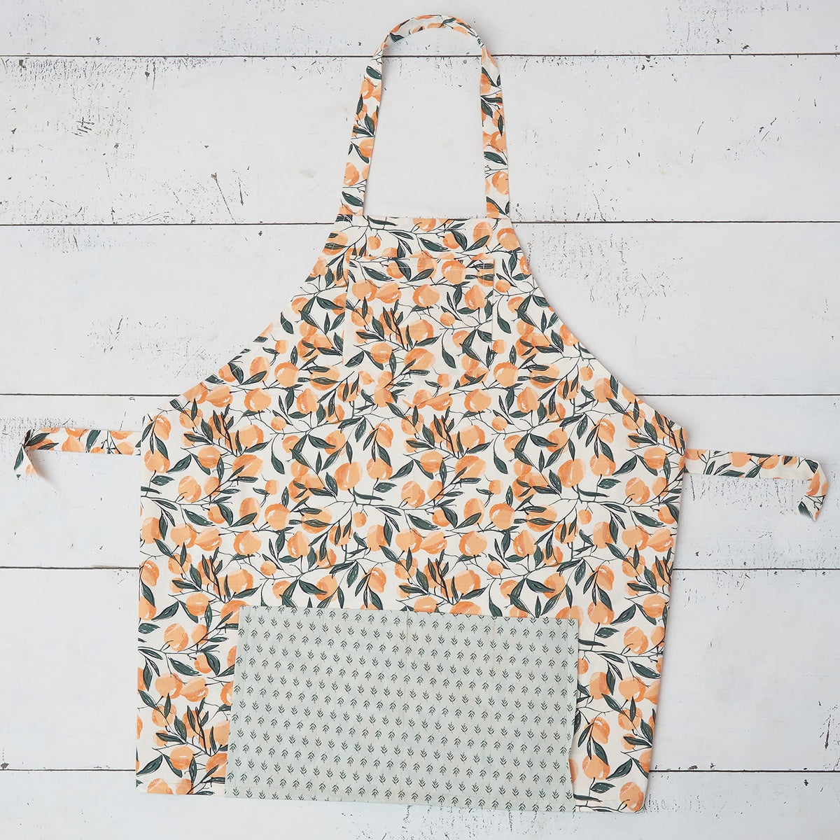Simplicity S9302 BBQ Apron Sewing Pattern, Men's & Women's Adjustable Aprons, One Size